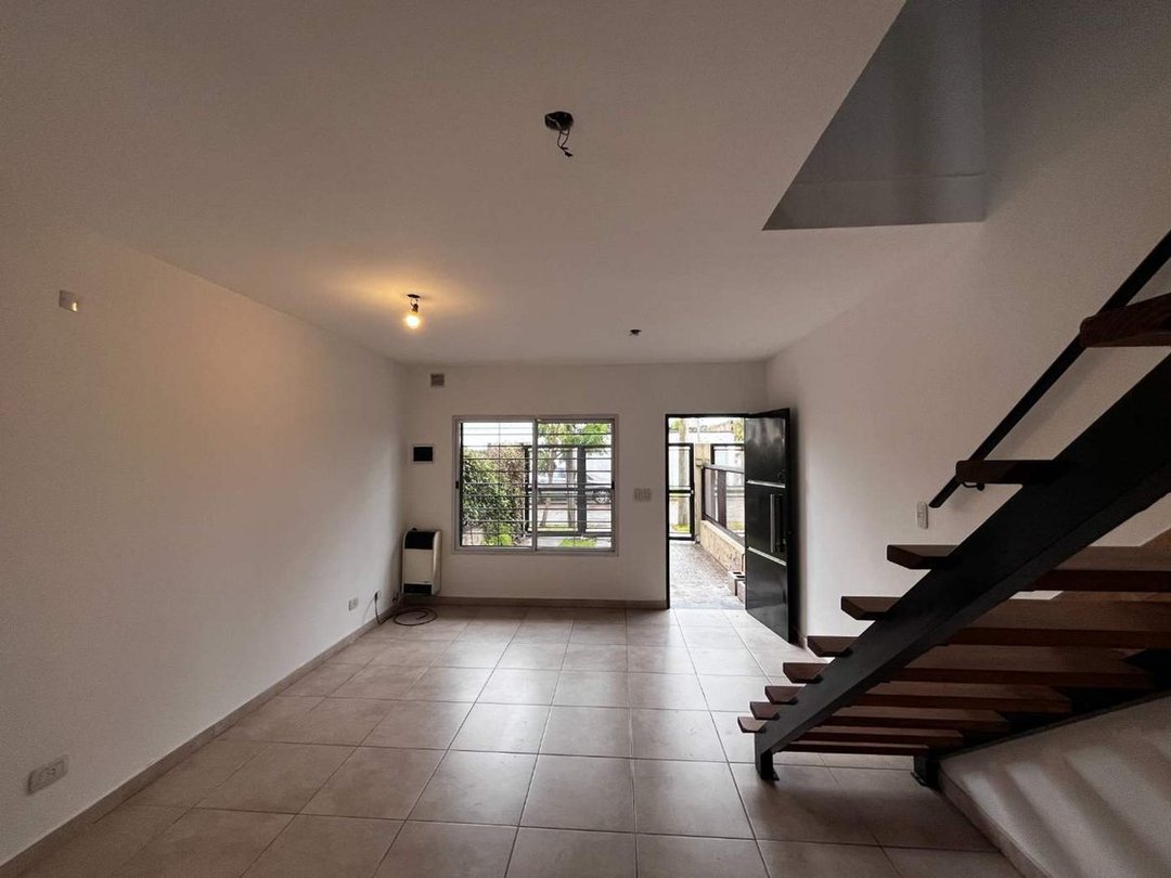 Departamento duplex en venta 3 ambientes en Holanda 3100, Ituzaingo, Ituzaingo, Buenos Aires