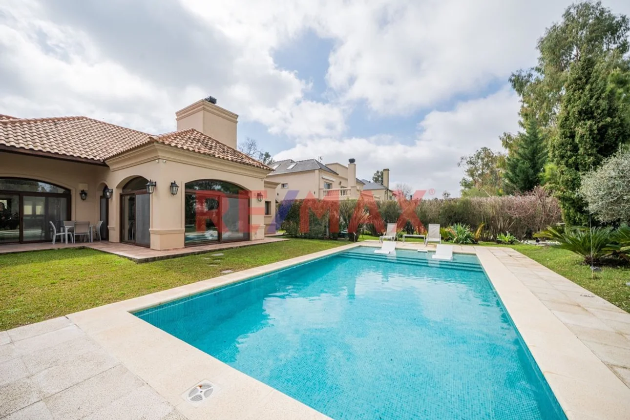 Casa en venta en Canning, Lorenzo Cresmani 4600