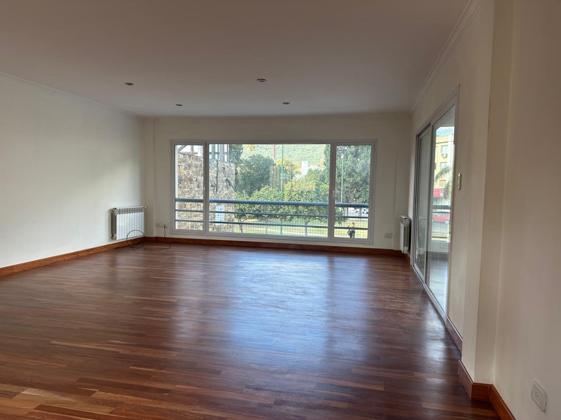 DEPARTAMENTO VENTA SEMIPISO TRES CERRITOS SALTA - foto 2