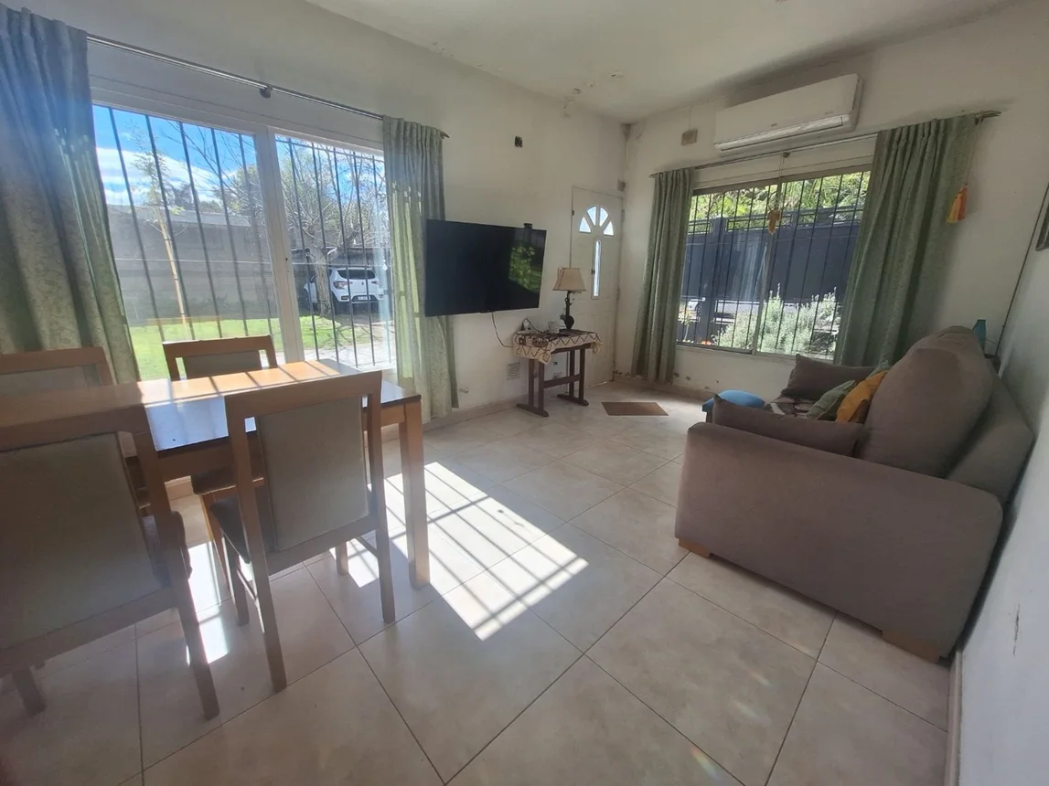 Casa de 3 ambientes en venta en José C. Paz, Avenida Hector Arregui 3100