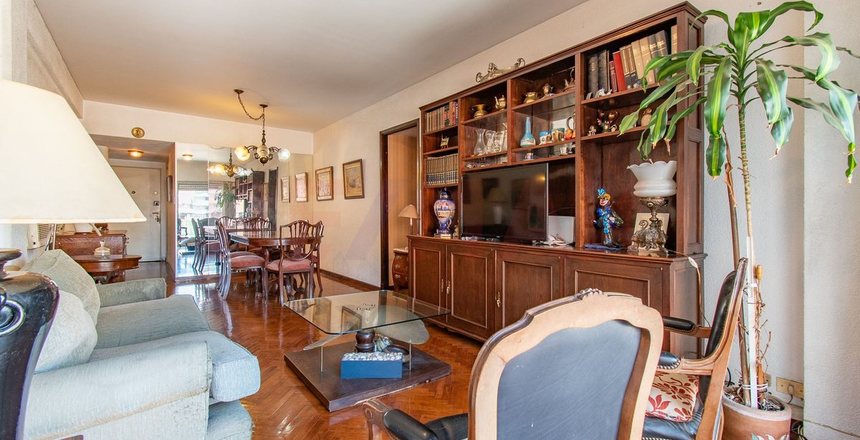 VENTA DE DPTO 4 AMB.  CON COCHERA EN BARRIO NORTE