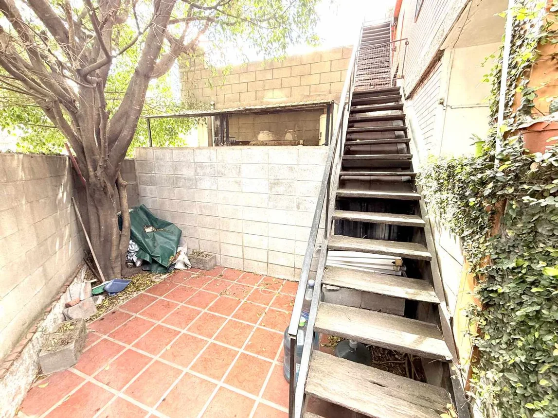 Casa de 5 ambientes en venta en Caseros, Ministro Francisco Cocchiararo 5300, foto 3
