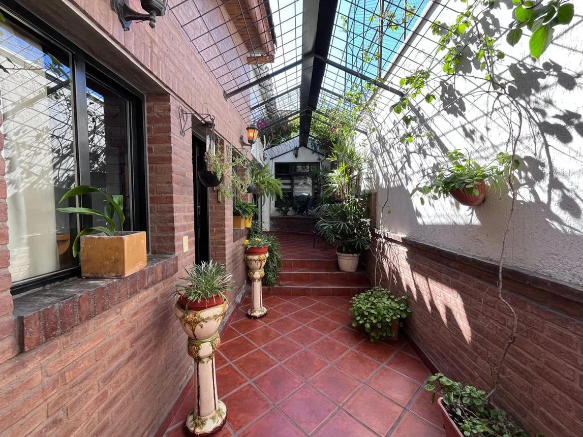 Casa en venta en Mendoza, foto 2
