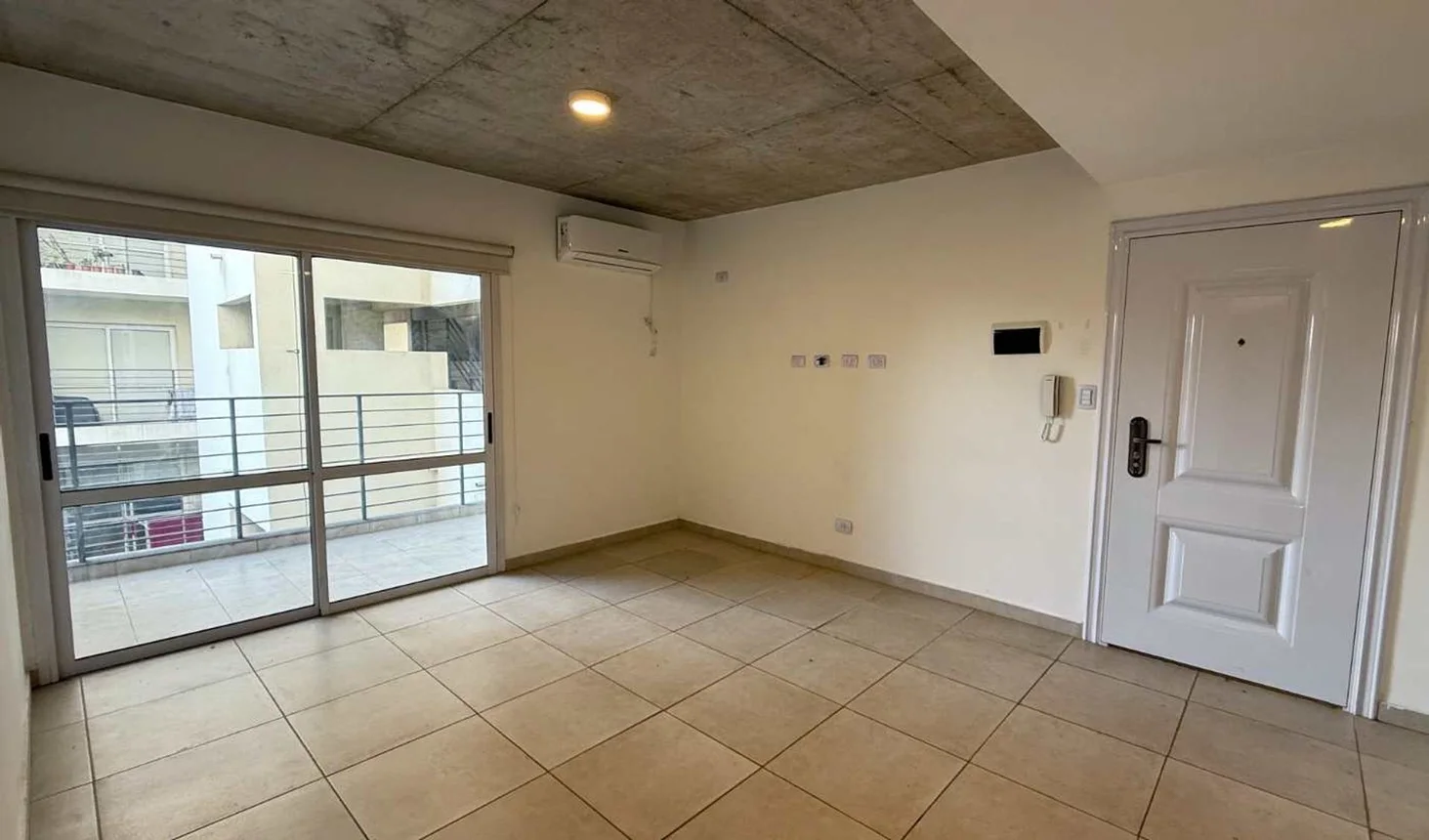 Departamento de 2 ambientes en venta en Moreno, Chiclana 2200, foto 3