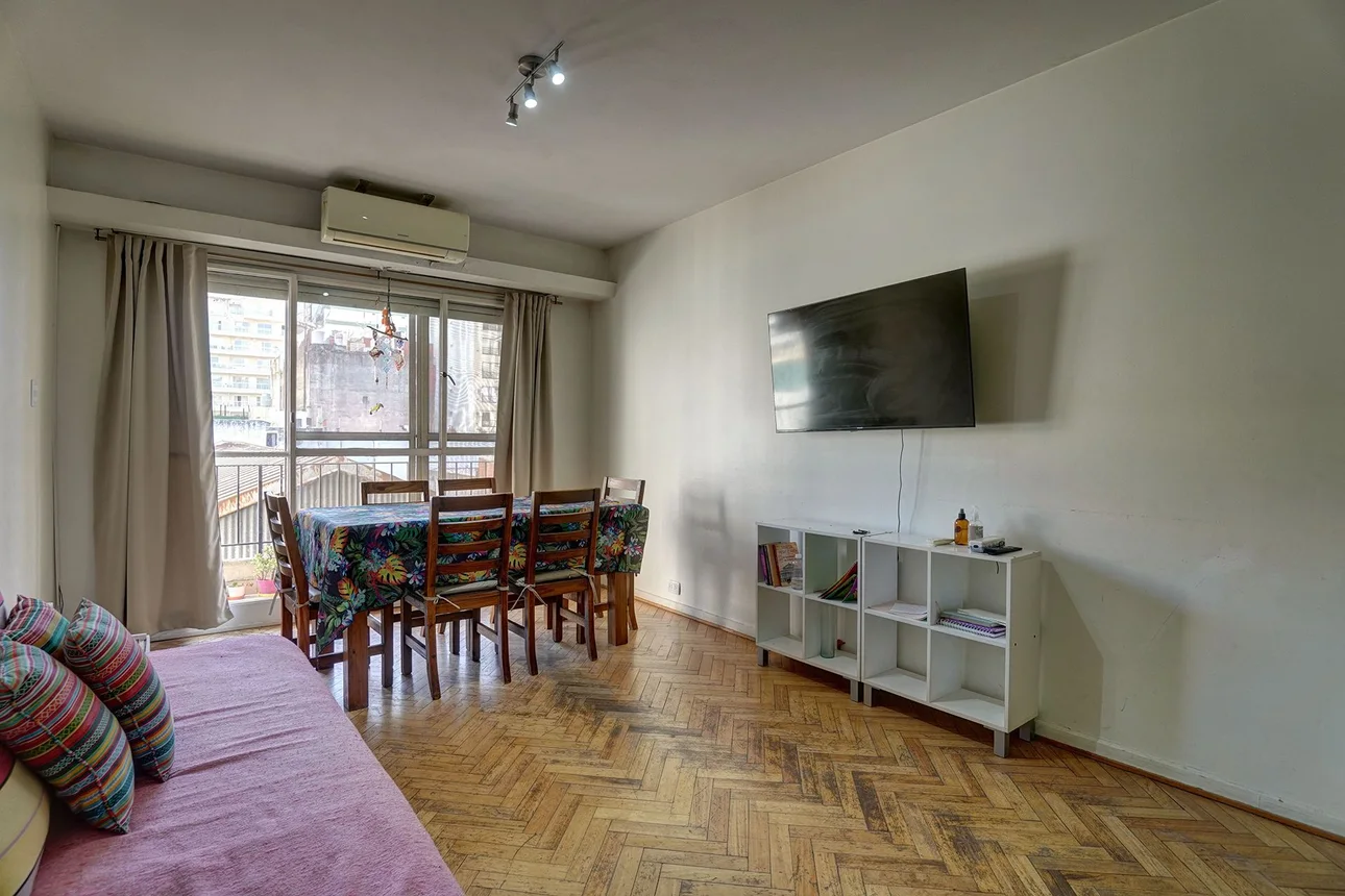 Venta depto 3 ambientes con balcón y dependencia, foto 2