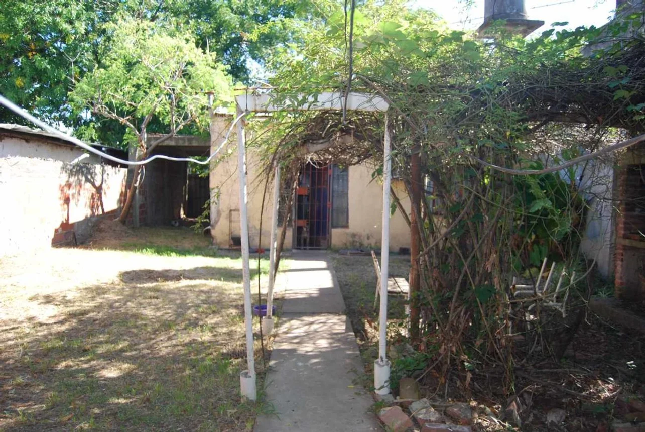 Casa en venta en La Plata, foto 2
