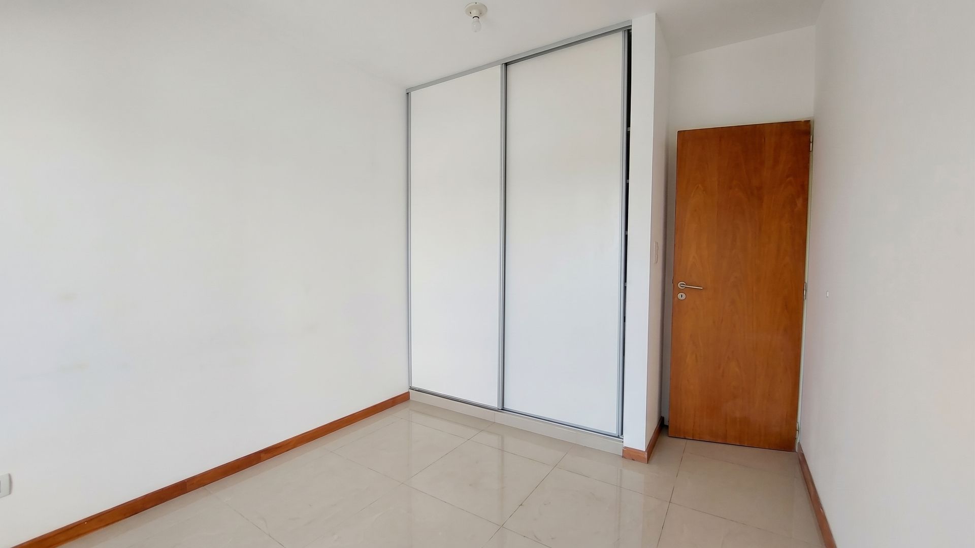 Foto 7 — VENTA DEPARTAMENTO 1 DORMITORIO-ECHESORTU-BALCONES