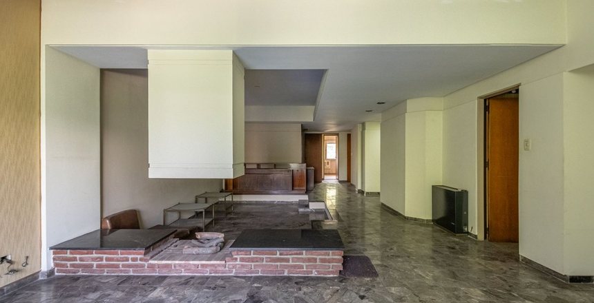 CASA EN VENTA 4 AMBIENTES VILLA LUGANO CON JARDIN