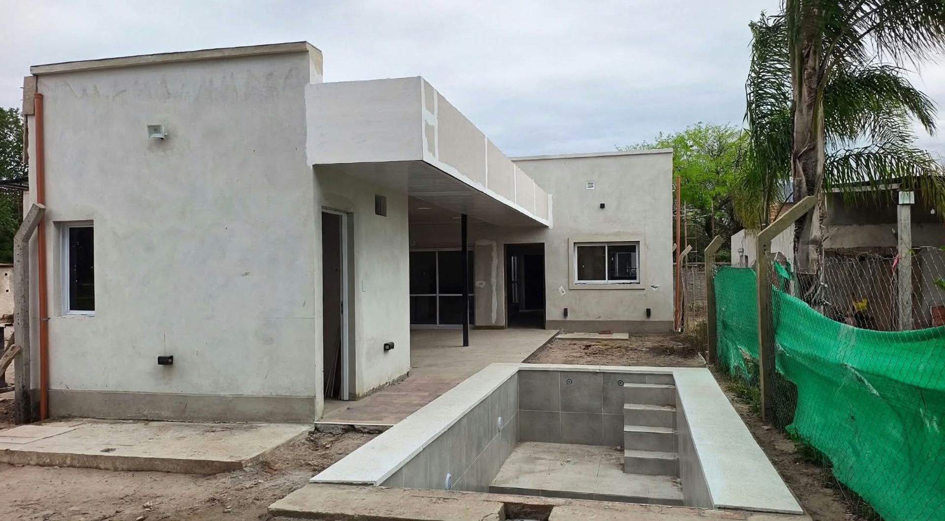 CASA EN ATAHONA