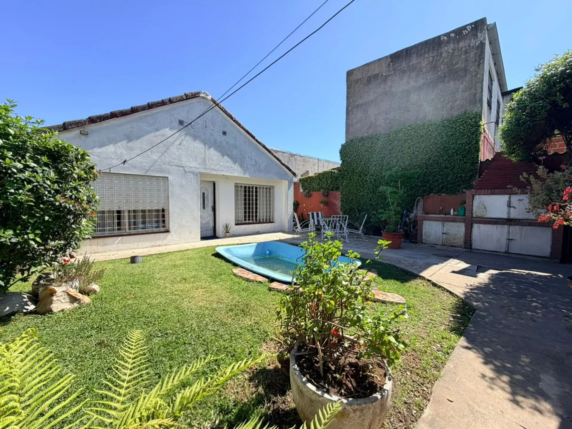 Casa de 5 ambientes en venta en San Justo, Presidente Juan Domingo Perón 4300