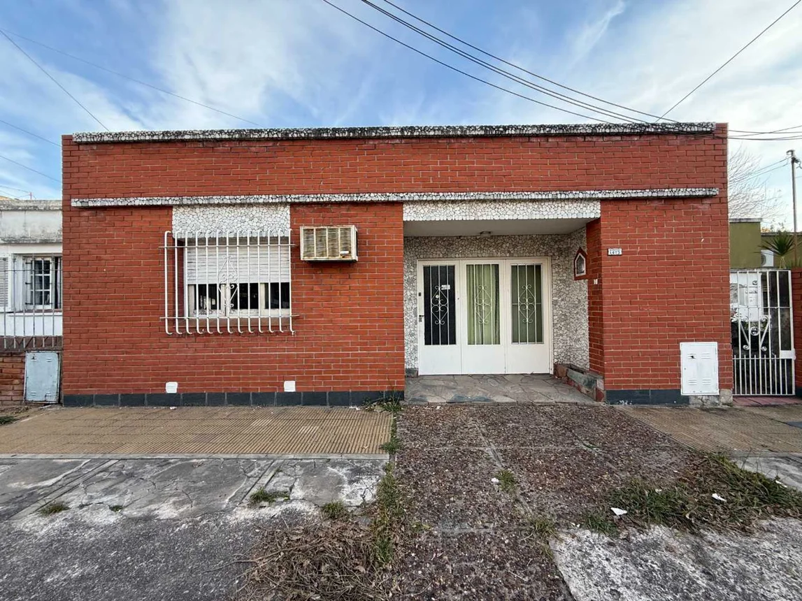 Casa en venta en El Palomar, foto 2