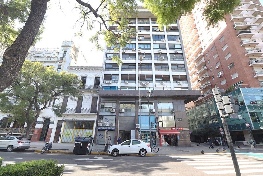 Alquiler Oficina Comercial Piso Entero Microcentro