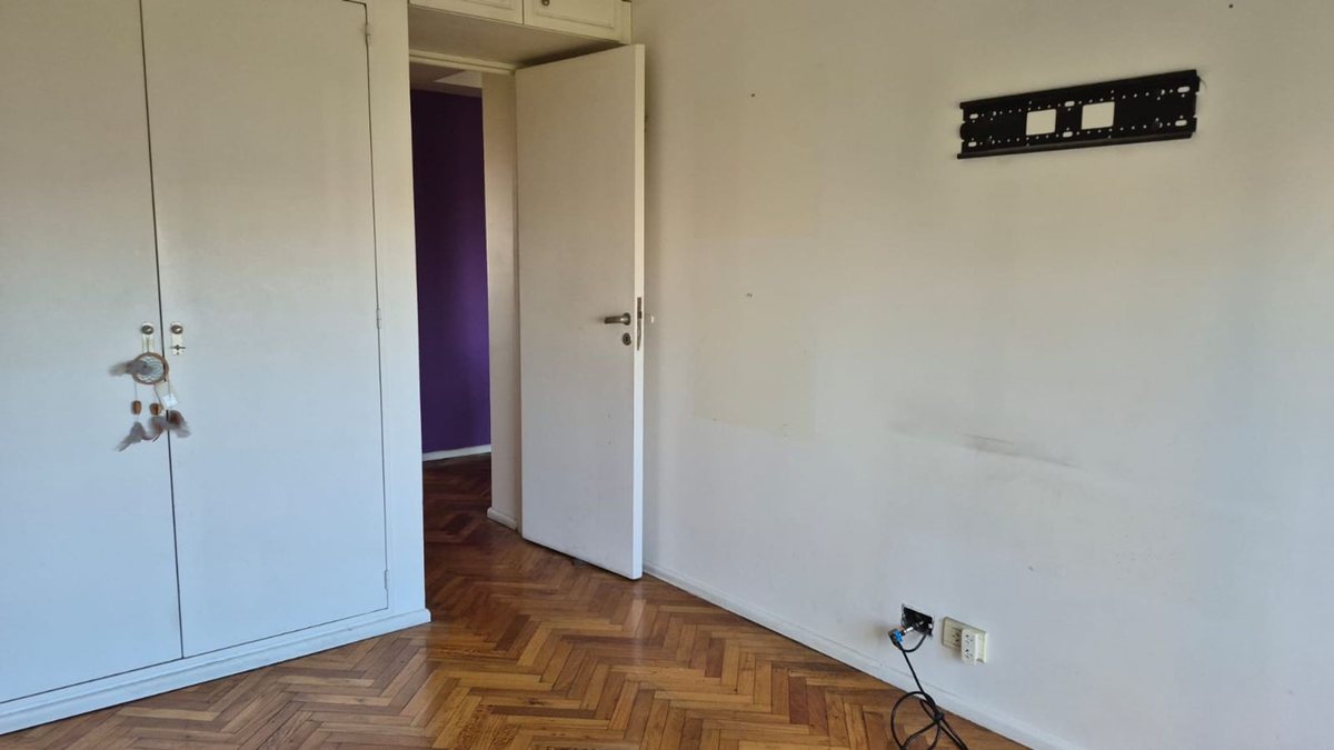 Foto 13 — VENTA DEPTO 2 AMB. BALVANERA CON 2 COCHERAS A/CRED