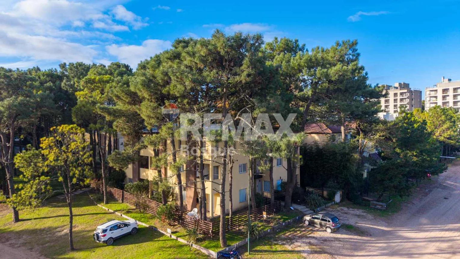 Departamento de 4 ambientes en venta en Pinamar, 1° de Julio de 1978 1400, foto 2