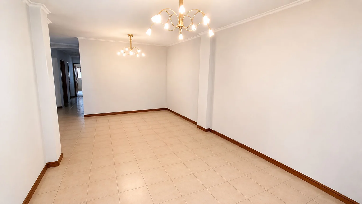 Casa en venta en Quilmes, foto 3