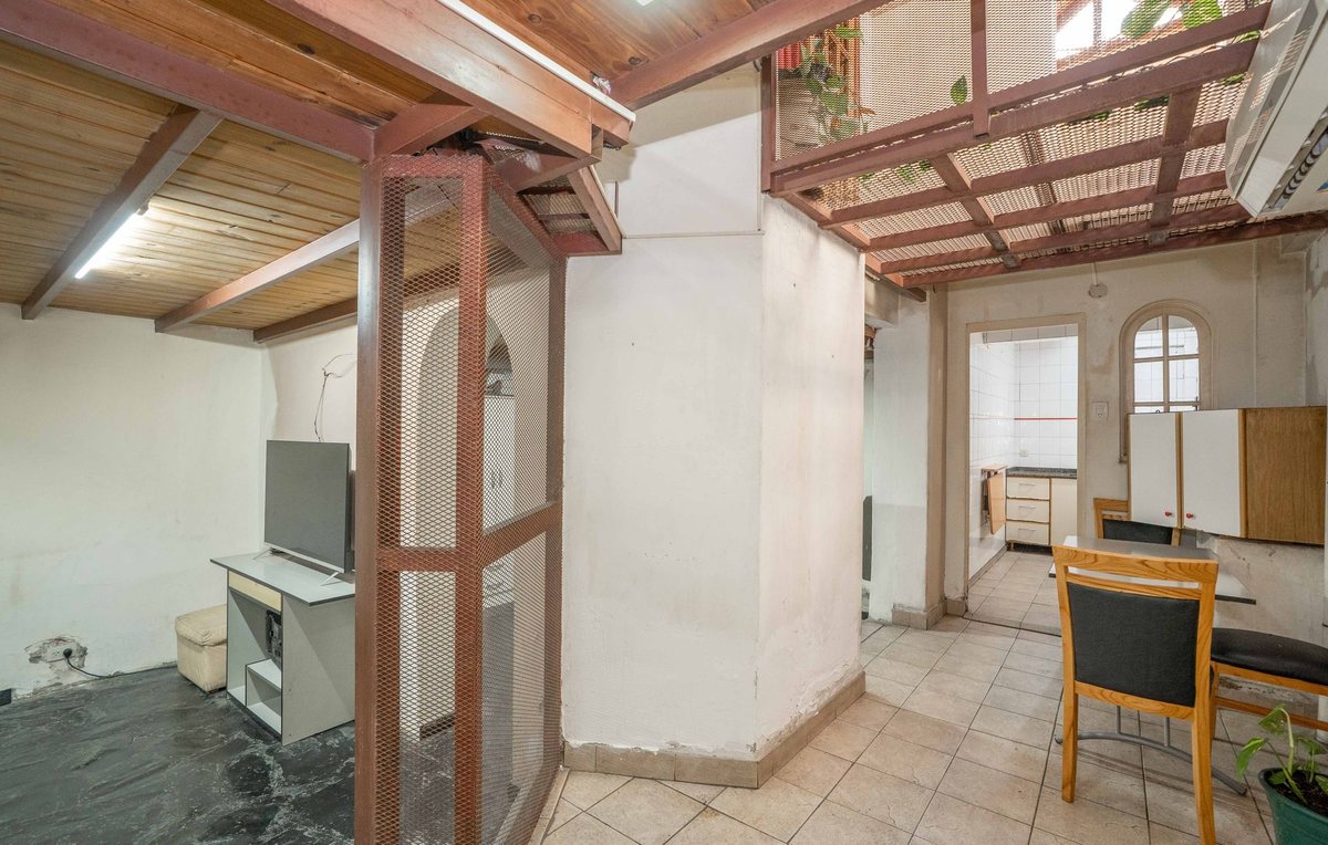 Foto 5 — VENTA PH 4 AMBIENTES. MONTSERRAT. APTO PROFESIONAL