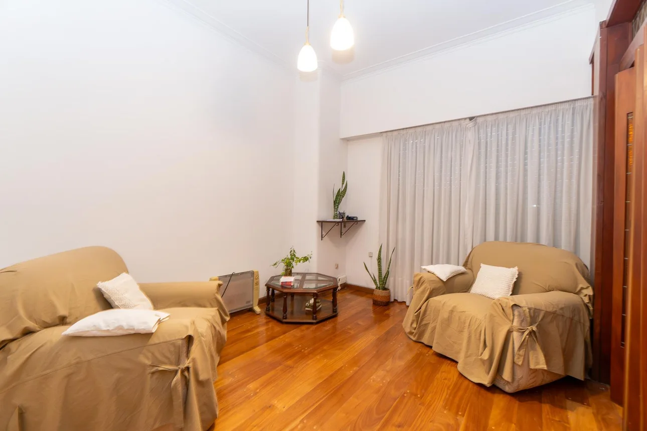 PH de 5 ambientes en venta en La Plata, Calle 8 1300