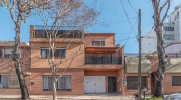 CASA PH 6 AMBIENTES APTO CREDITO. LA LUCILA .