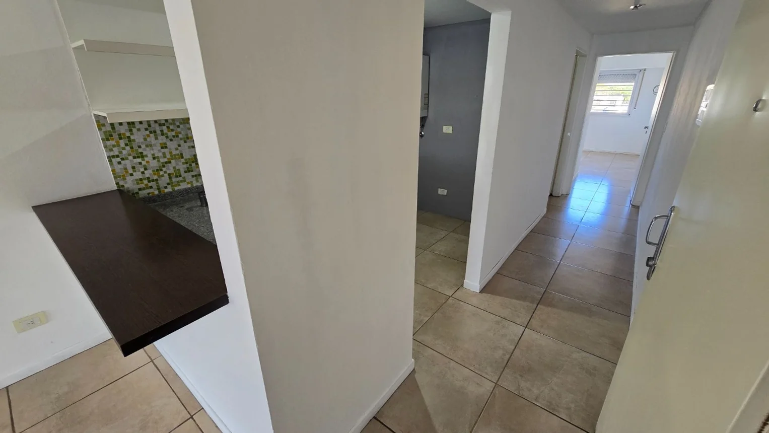 Departamento de 2 ambientes en alquiler en Quilmes, Urquiza 200, foto 2