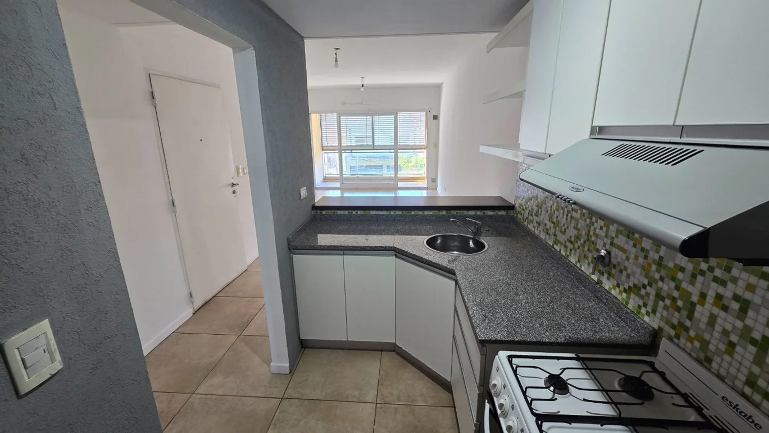 Departamento de 2 ambientes en alquiler en Quilmes, Urquiza 200, foto 4