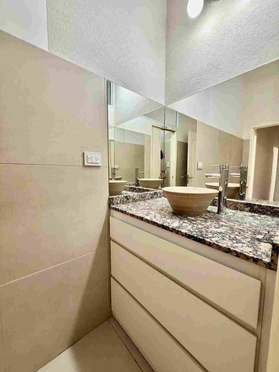 Foto 33 — CASA 6 AMBIENTES EN VENTA EN LLAVALLOL CON PILETA