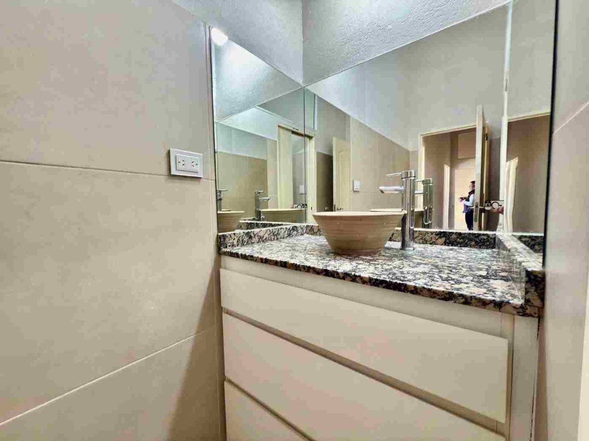 Foto 32 — CASA 6 AMBIENTES EN VENTA EN LLAVALLOL CON PILETA