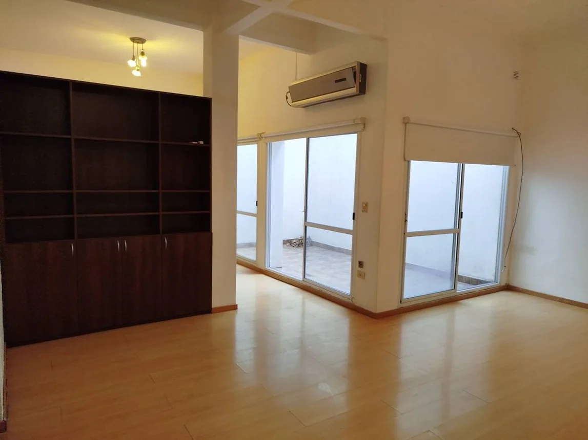 PH de 2 ambientes en venta en Chacarita, Olleros 4100, foto 2