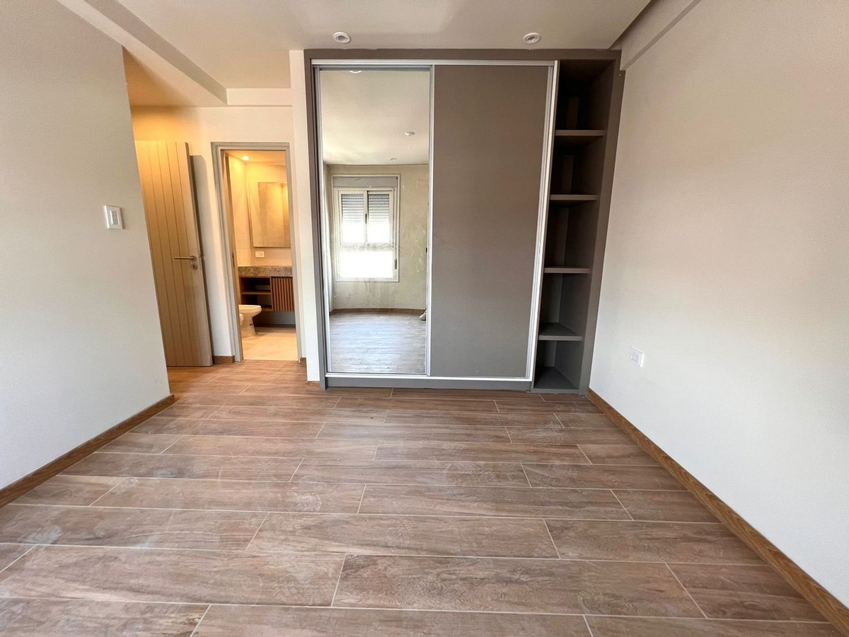 Foto 18 — VENTA PISO 3 DORM.-BALCON AL NORTE-B.CANDIOTI-
