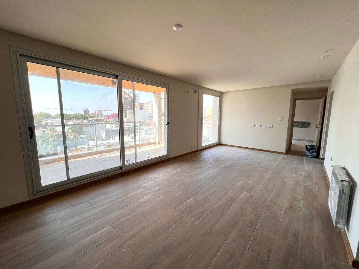 Foto 3 — VENTA PISO 3 DORM.-BALCON AL NORTE-B.CANDIOTI-
