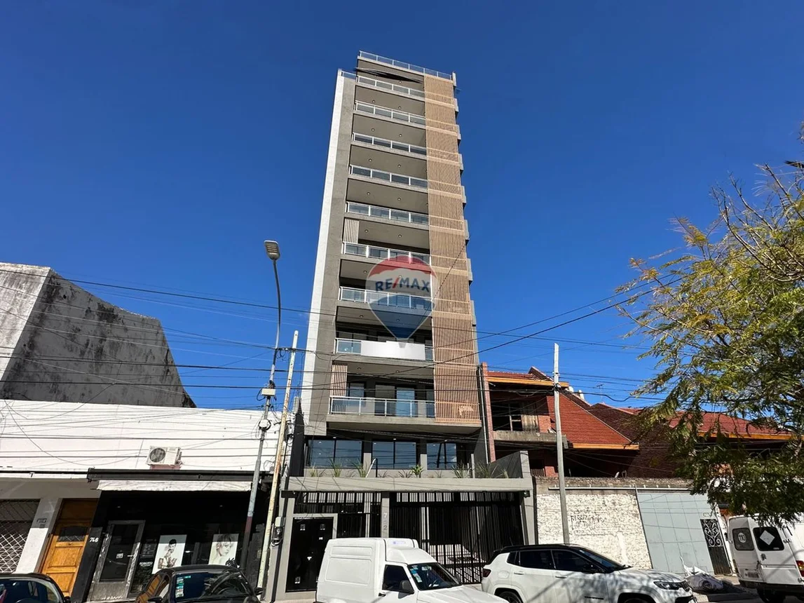Piso de 4 ambientes en venta en Valentín Alsina, Juan Farrell 700, foto 2