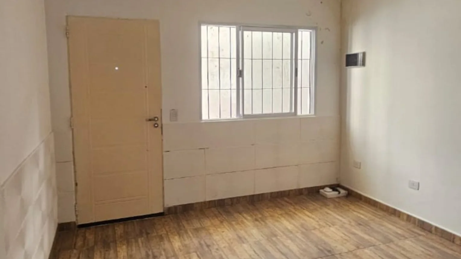 Departamento en venta en Munro, foto 2