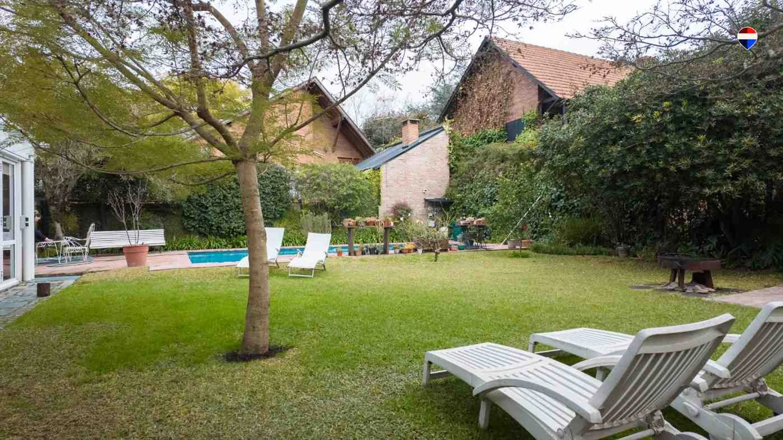 Casa en venta en Adrogué, foto 2