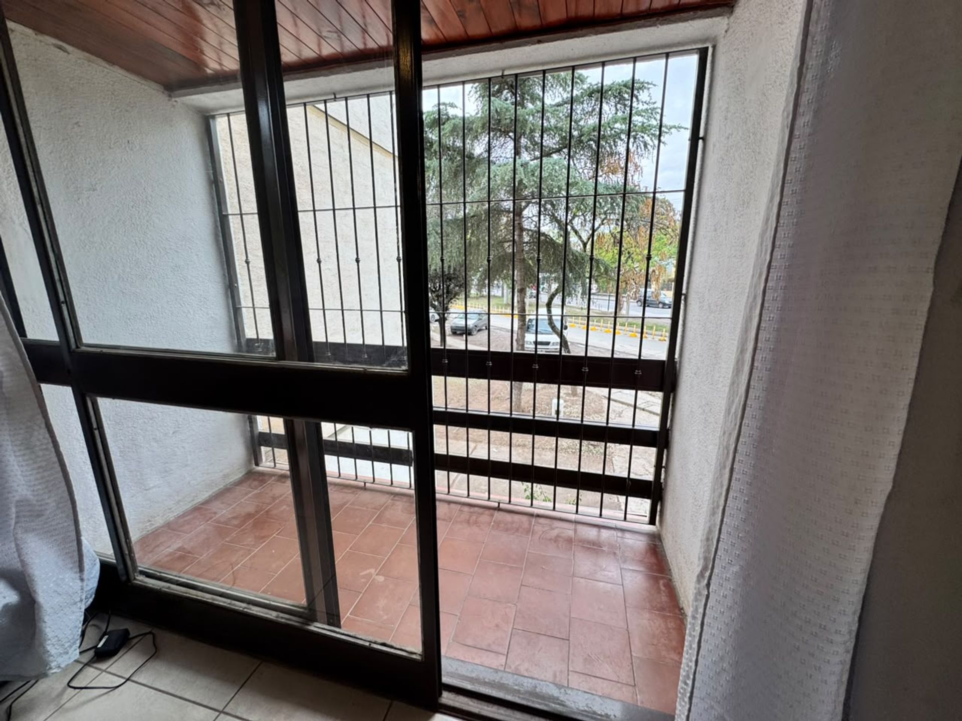 VENTA 3 DORM PARQUE LA VEGA ACEPTA VEHICULO - foto 4