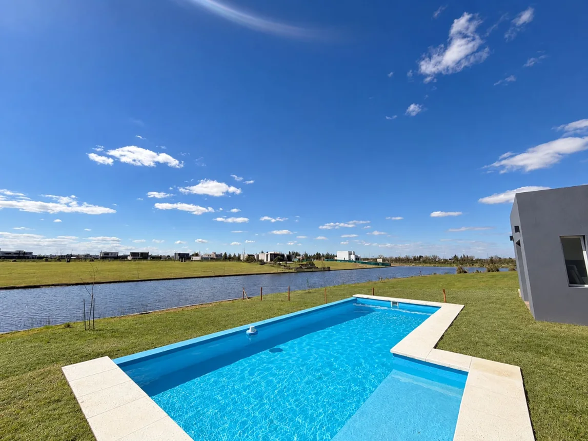Casa en venta en Belén de Escobar, foto 3