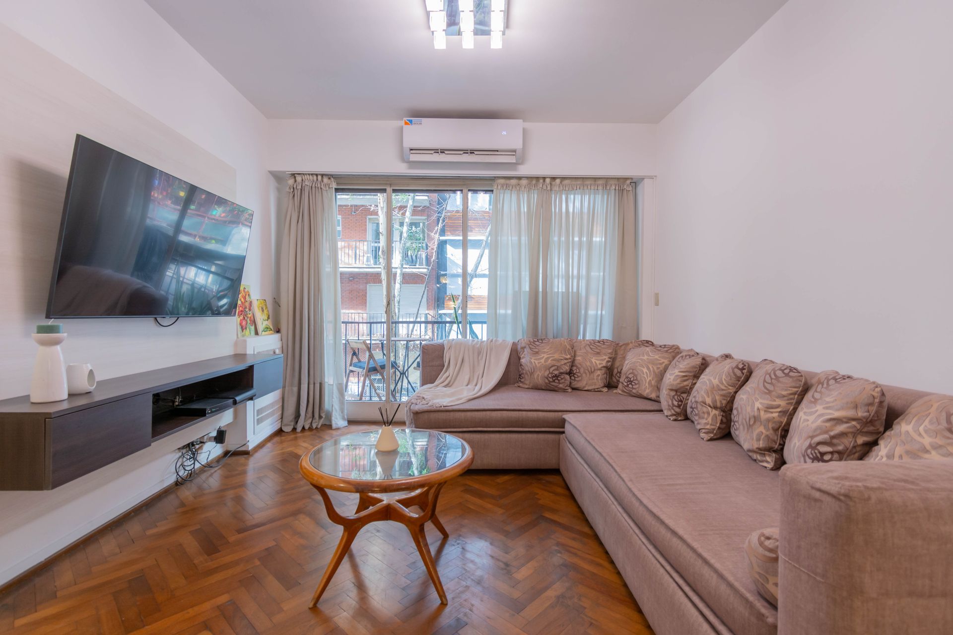 HERMOSO DEPTO EN VENTA 3/ 4 AMBIENTES EN RECOLETA