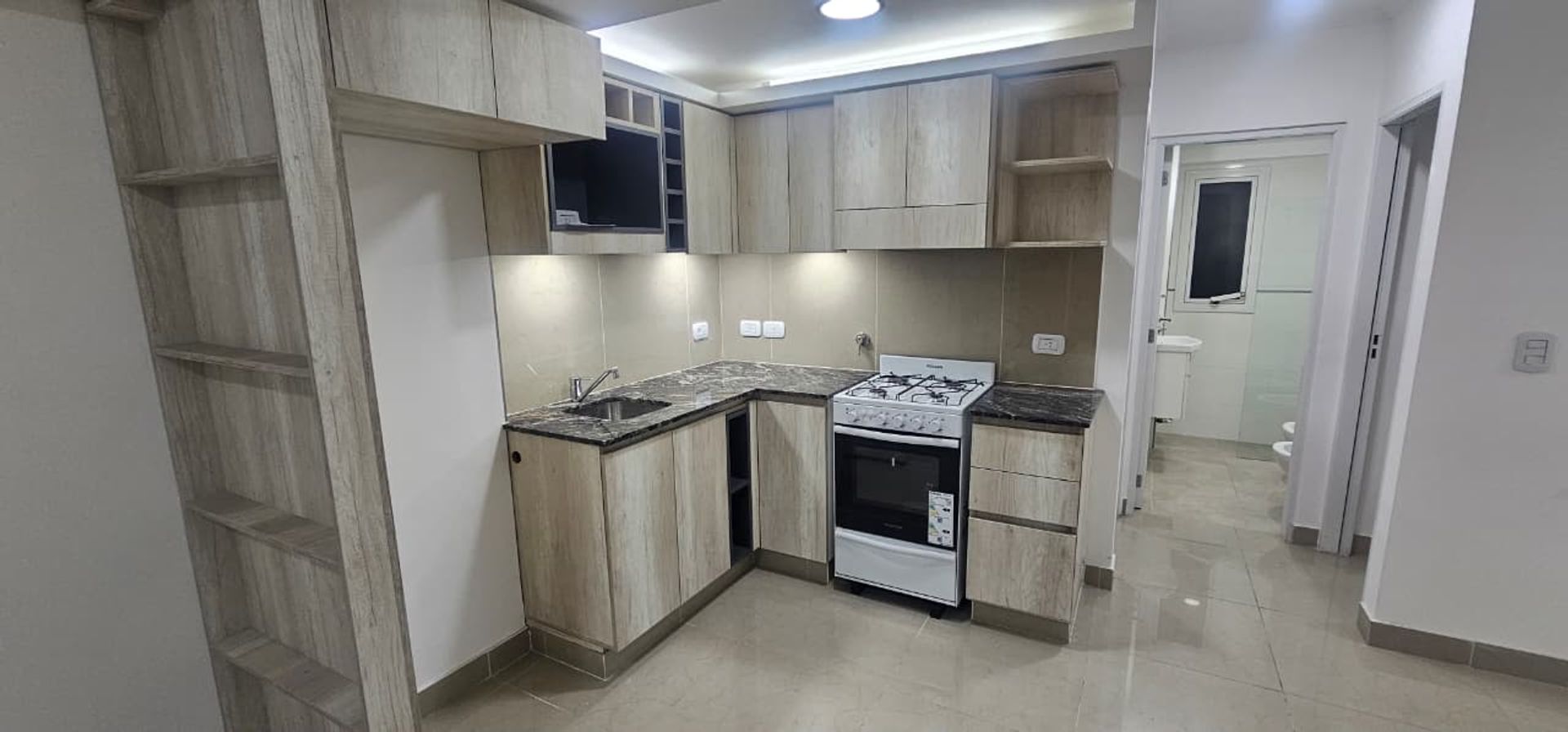 DEPARTAMENTO VENTA MACROCENTRO 1 DORM CON COCHERA - foto 5