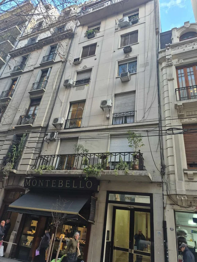 Monoambiente en alquiler en Recoleta, Vicente Lopez 1700, foto 2