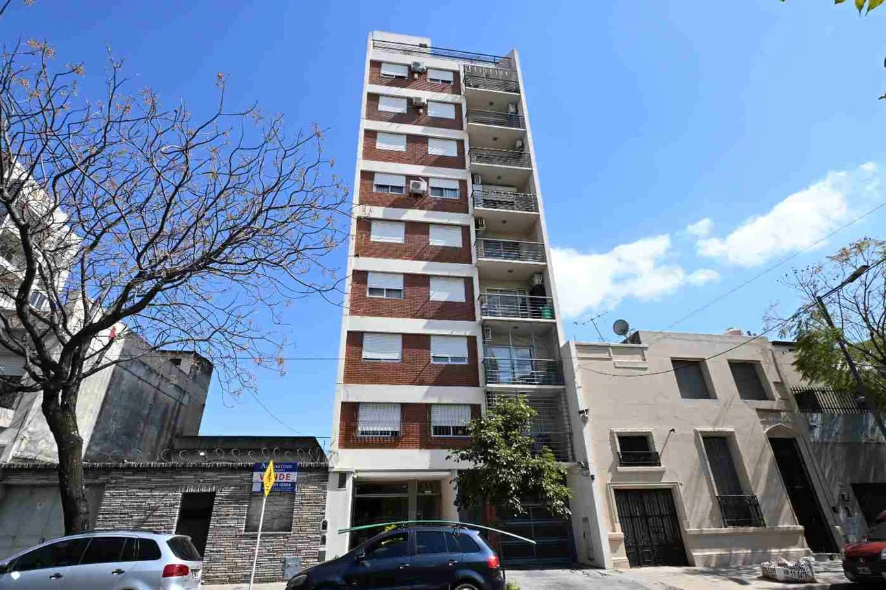 Semipiso de 2 ambientes en venta en Floresta, Dolores 300, foto 2