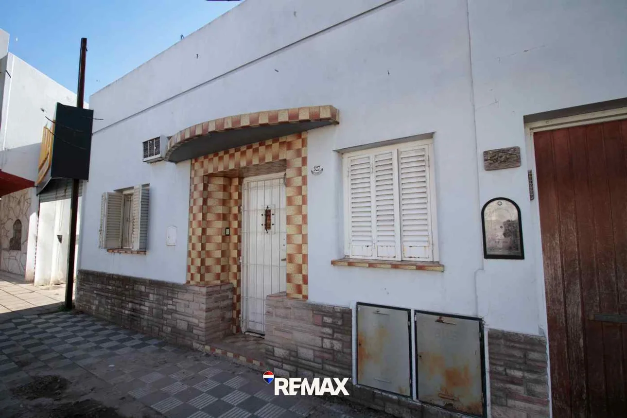 Casa en venta en Bahía Blanca, foto 2