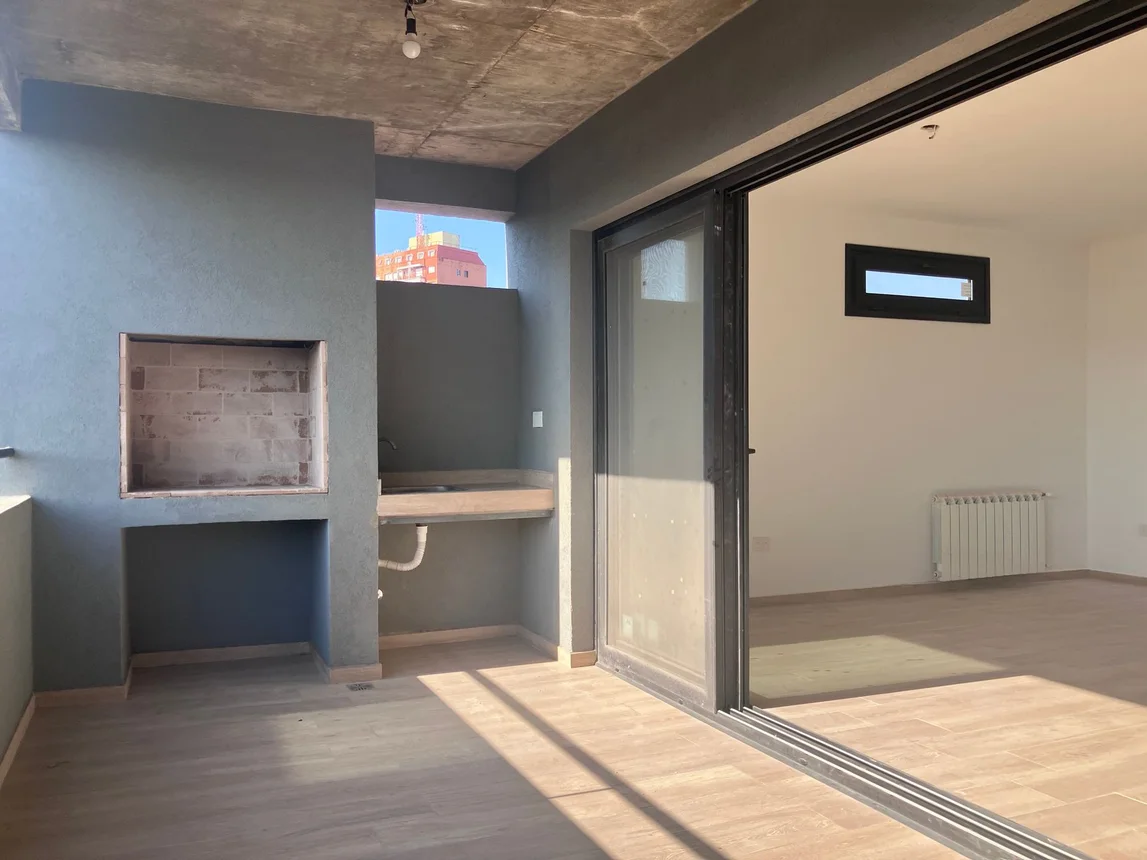 Departamento de 2 ambientes en venta en San Isidro, O´higgins 100, foto 2