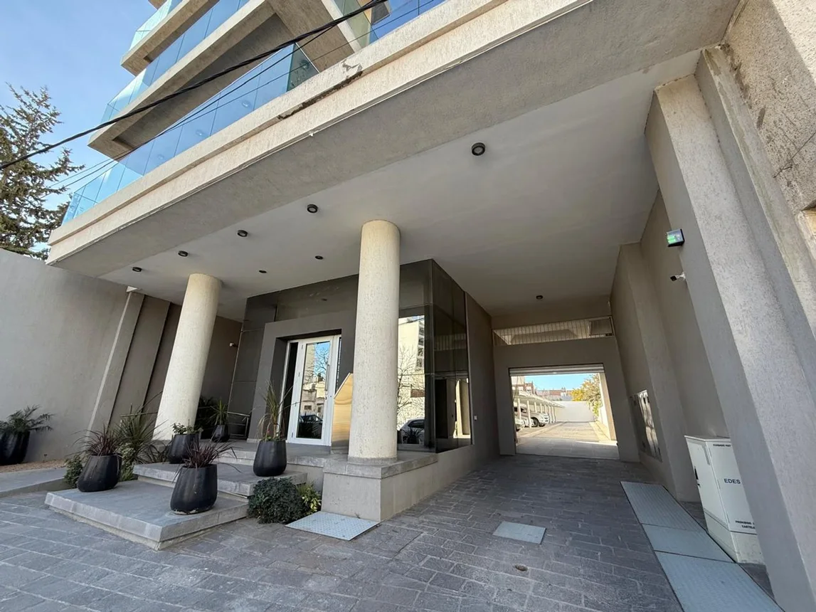 Piso en venta en Bahía Blanca, foto 2