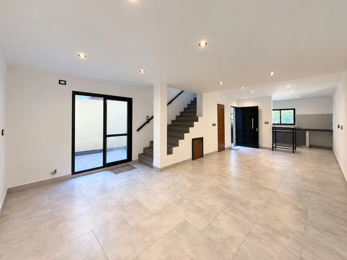 Casa dúplex en venta en Lomas de Zamora