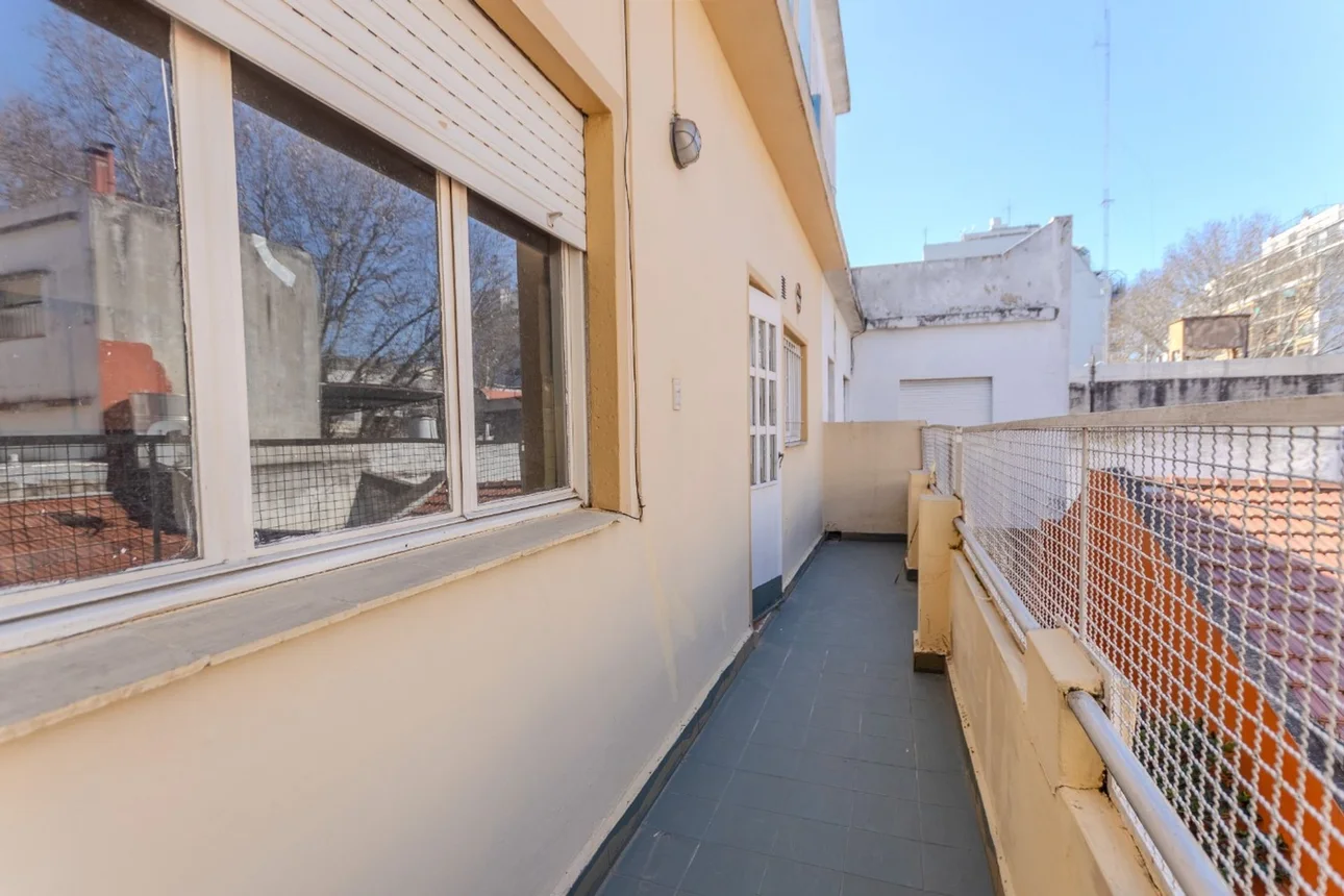 PH de 4 ambientes en venta en Villa General Mitre, Calle Estado Plurinacional de Bolivia 1800, foto 4