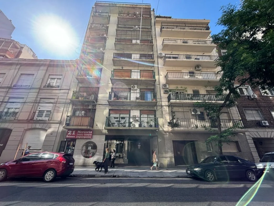 Departamento de 2 ambientes en alquiler en Recoleta, Agüero 2100, foto 3