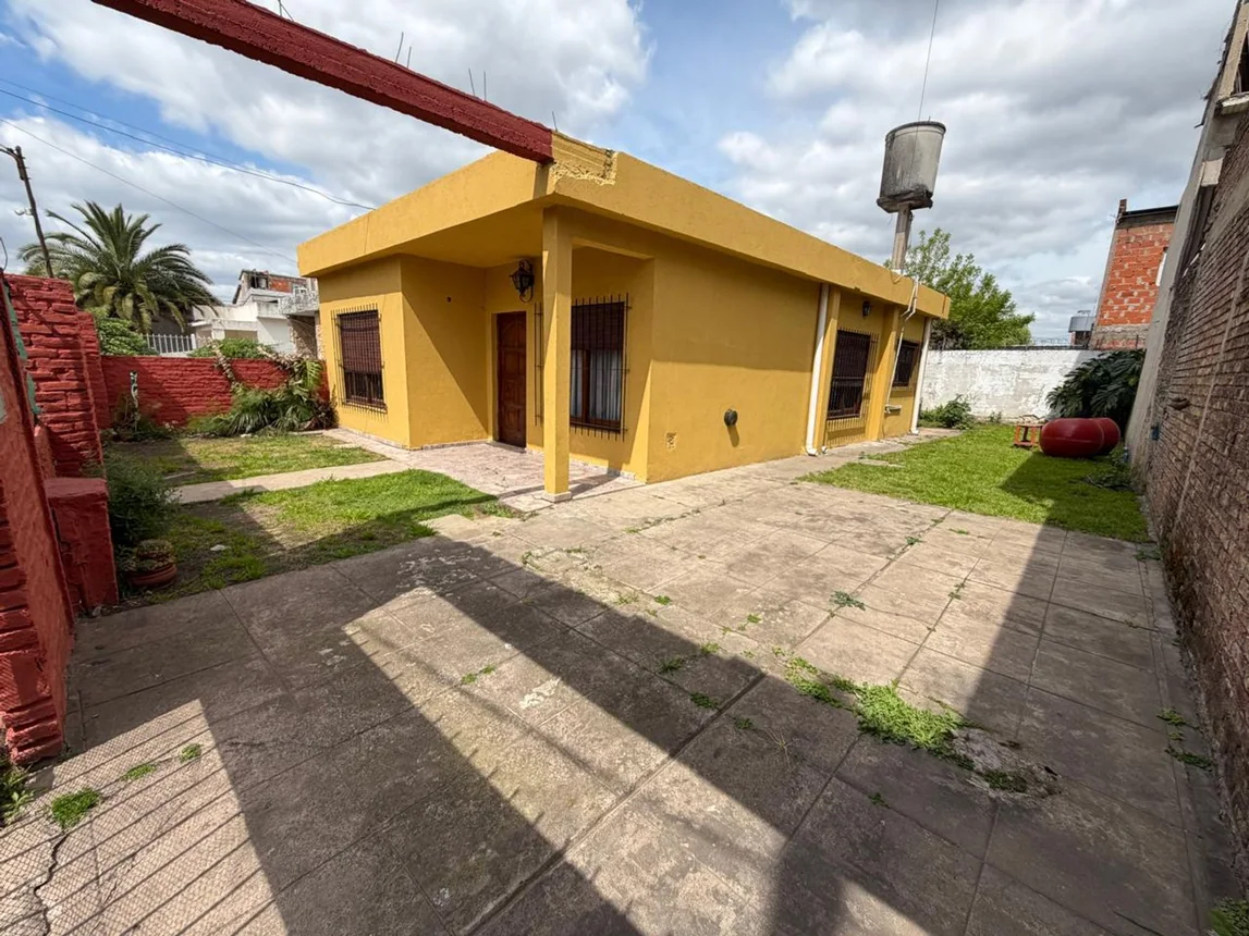 Casa de 3 ambientes en venta en José C. Paz, Maestro Ángel D'elía 4500, foto 2