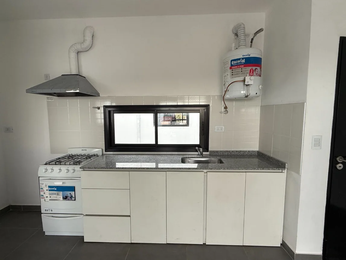 Departamento de 2 ambientes en venta en Castelar, Merlo 2500, foto 3