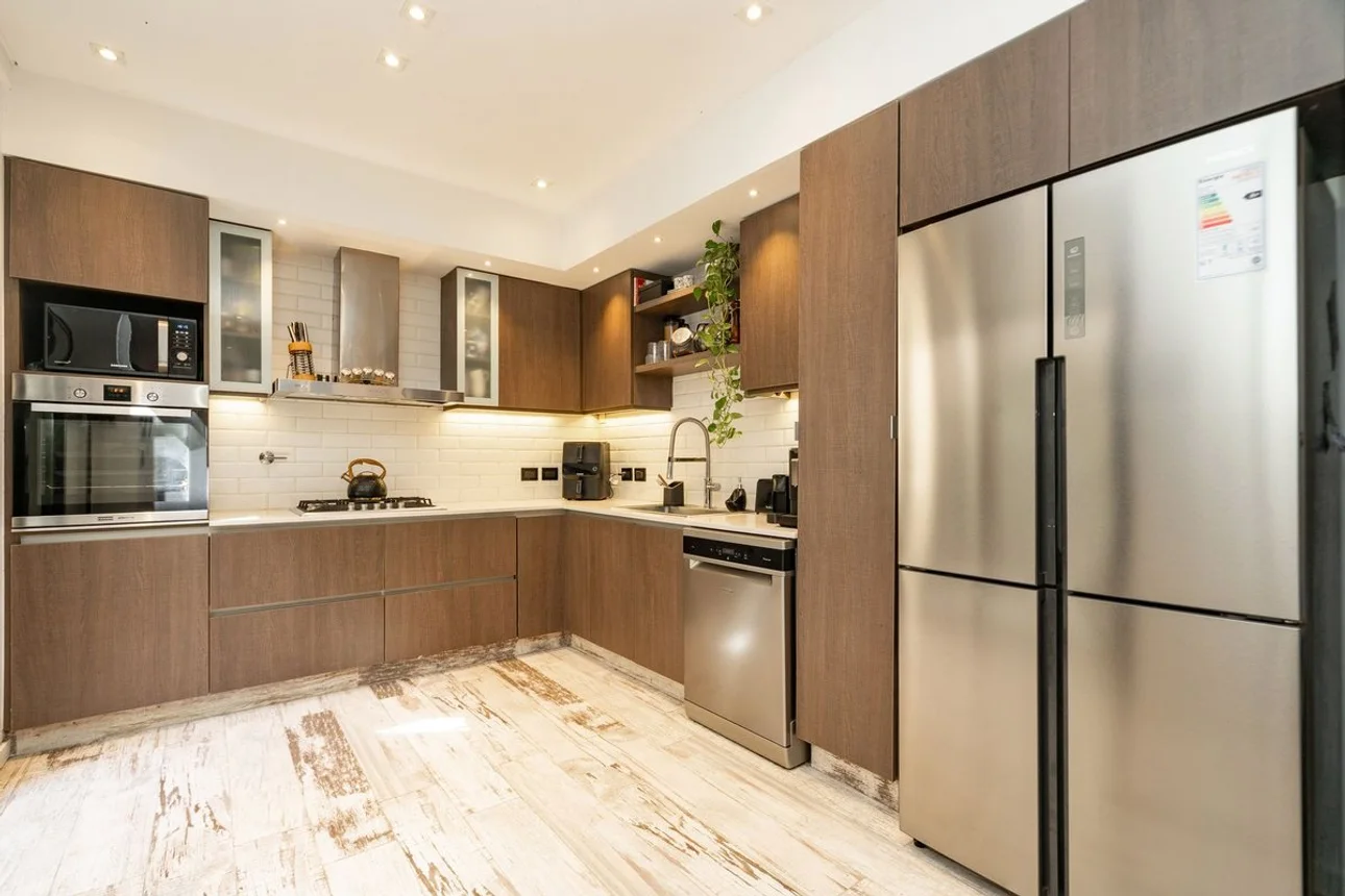 Casa de 4 ambientes en venta en Versalles, Camarones 5600, foto 2