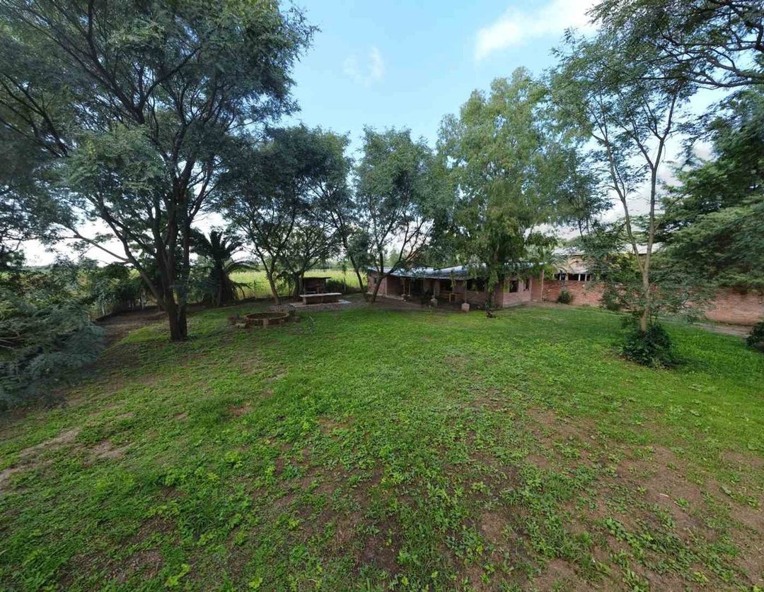 VENTA DE CASA EN LOS ALISOS , 1131m2