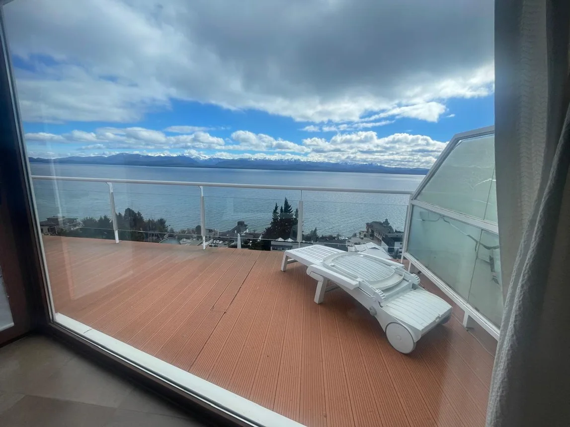 Departamento de 4 ambientes en venta en San Carlos de Bariloche, Salta 500, foto 2