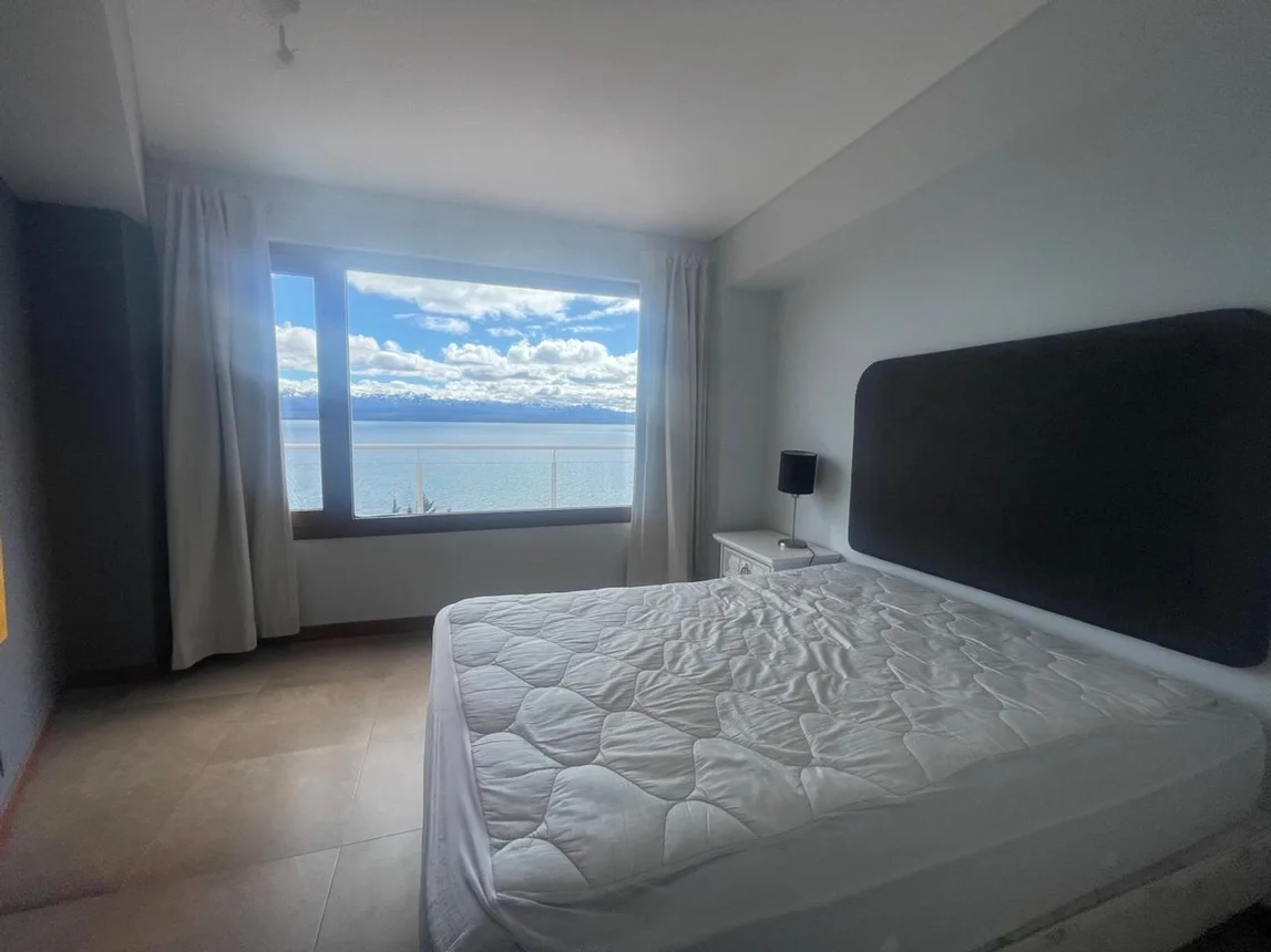 Departamento de 4 ambientes en venta en San Carlos de Bariloche, Salta 500, foto 5